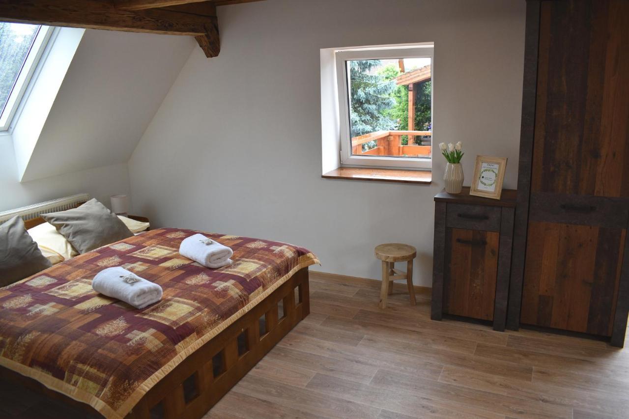 Apartman Ruzak Ruzova Exterior photo